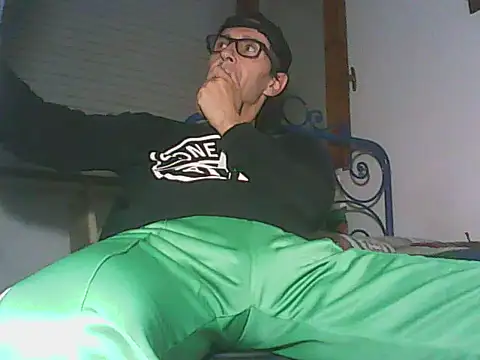 Chat +18 de Moro_ra ao vivo