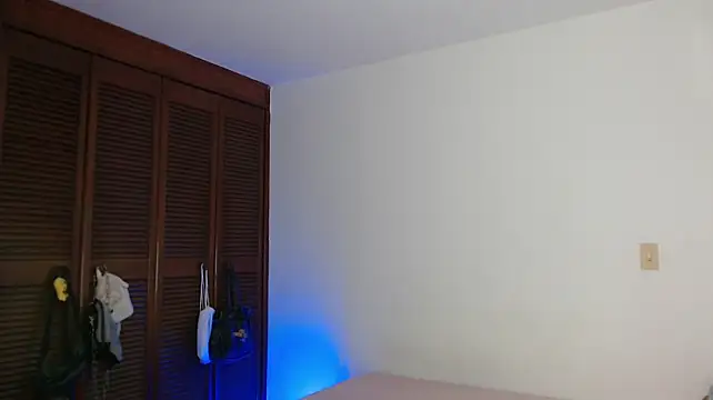 imdavo23 élő XXX-chatje