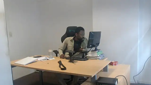 XXX chat uživo modela Mastertopdome