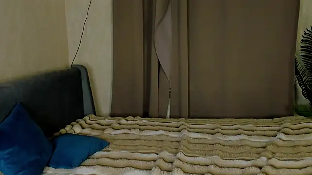 Chatroom XXX en direct de Sally_Ange1