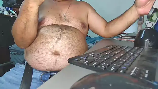 Chat XXX en directo de ChubbyLatin_
