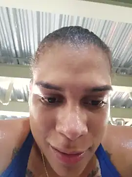 KarinRoss Adlı Modelin Canlı XXX Sohbeti