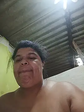 maria4541 Adlı Modelin Canlı XXX Sohbeti