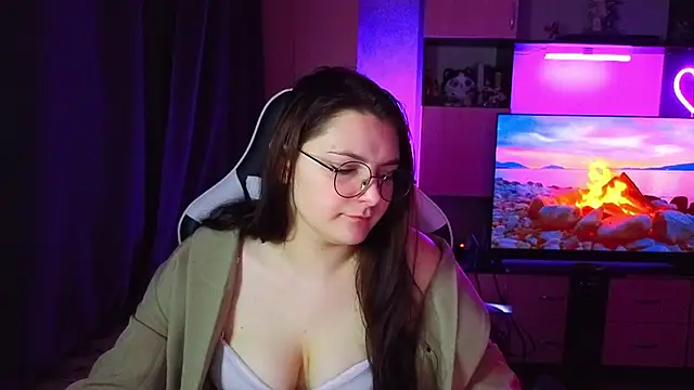 KatieMuse Adlı Modelin Canlı XXX Sohbeti