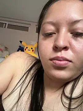 Czat XXX na żywo – Clara_Belle