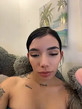 Chatroom XXX en direct de milasantana_