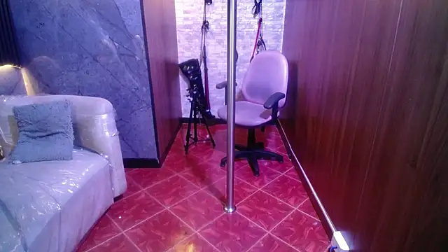 Sara_valderrama_: онлайн-секс-чат