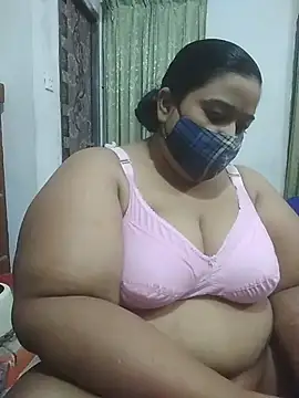 Czat XXX na żywo – momo_loves