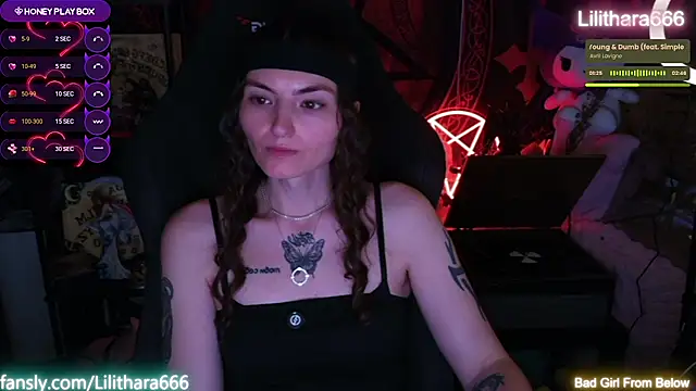 Chat XXX en directo de Lilithara666