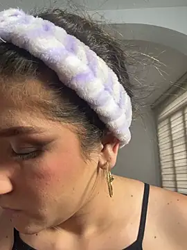 IsabelleMilan 现场XXX聊天