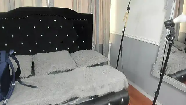 gaby_trent live XXX chat