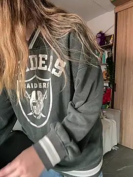 دردشة Darling_XXX الجنسية المباشرة