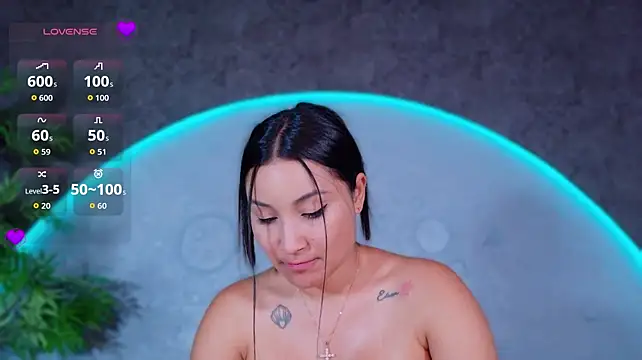 ReinaChloe Live XXX-chat