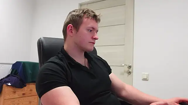 Онлайн чат XXX Richard_Dullas