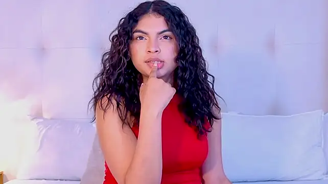 MelodyAlvarez: онлайн-секс-чат