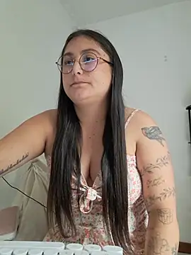 EmaTramel1 Live XXX-Chat
