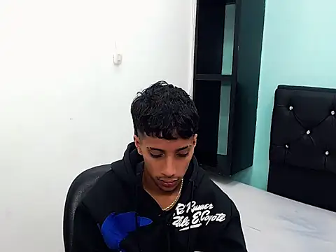 brayan__hot__ live XXX chat