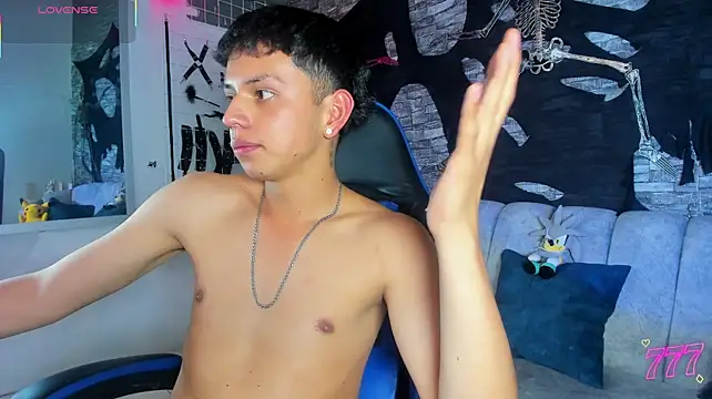 Онлайн чат XXX ryanmilk_