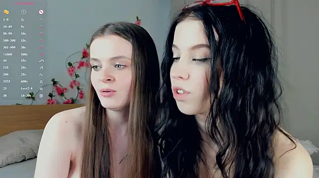 Chat XXX en directo de CleotildePiel