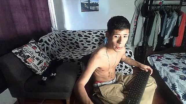 dareck_18 Live XXX Chat