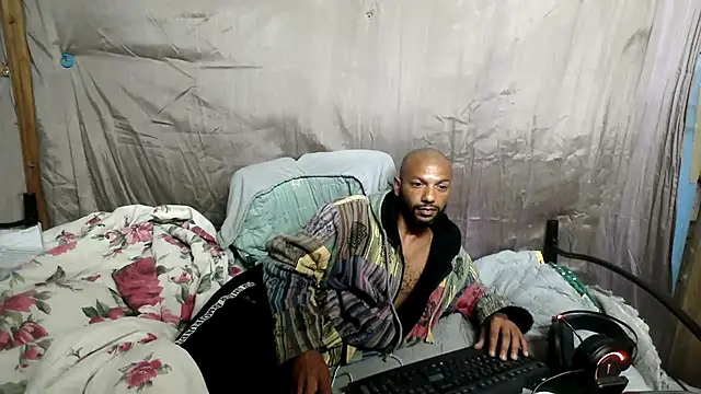 Camodick Adlı Modelin Canlı XXX Sohbeti