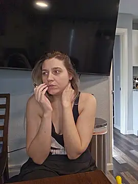 ScarletsWeb XXX чат на живо