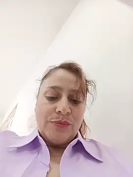 Chatroom XXX en direct de LUISA--30
