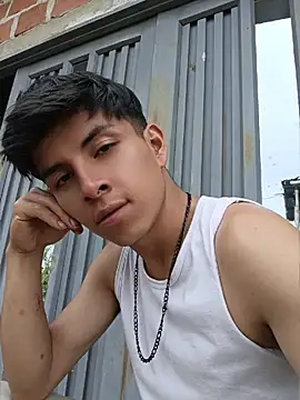 ZaneHoward Live XXX-chat
