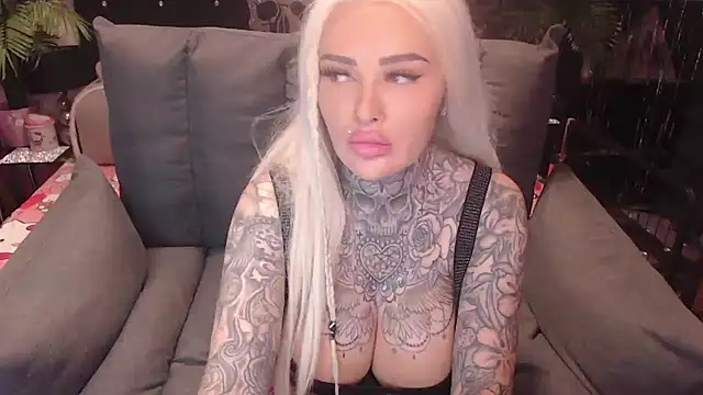 MilaElaine Live XXX-Chat