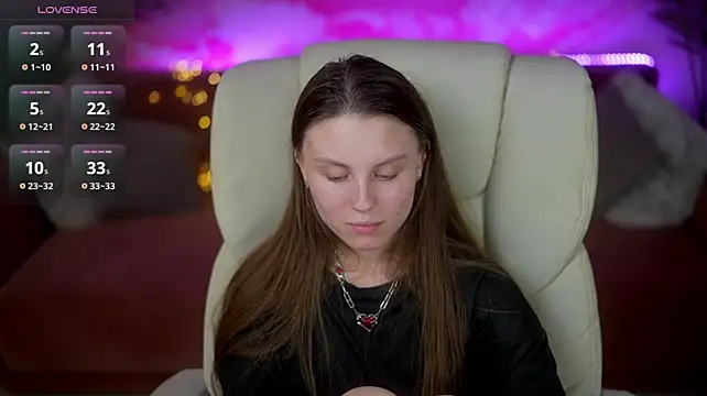 צ'אט XXX בשידור חי של LilaSims