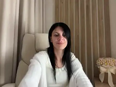 Chatroom XXX en direct de InjaAtHome