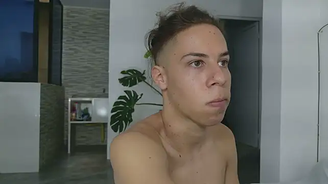 grey___27 Live XXX-Chat