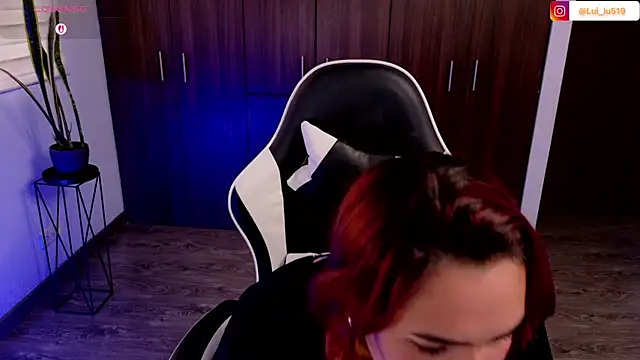 Chat +18 de ImLui_lu ao vivo