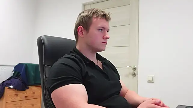 Czat XXX na żywo – Richard_Dullas