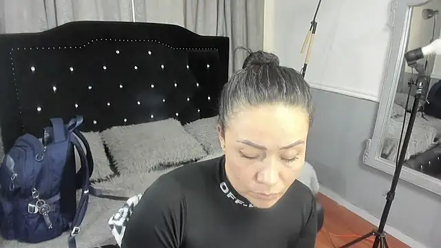 gaby_trent's Live XXX Chat