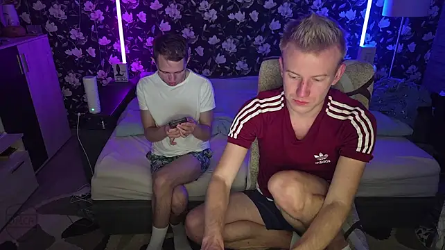 Vuitton – Naživo XXX chat