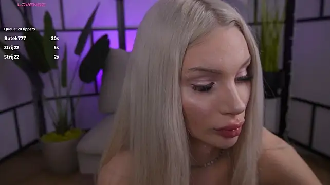 Chat XXX en directo de BarbieKara