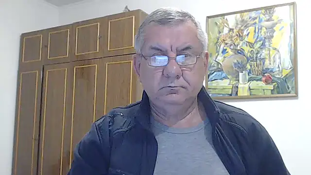 XXX chat uživo modela machomale3