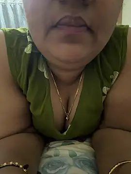 Miss_Radhika1 Live XXX-chat