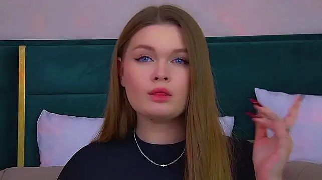 CrystalLyons Live XXX Chat
