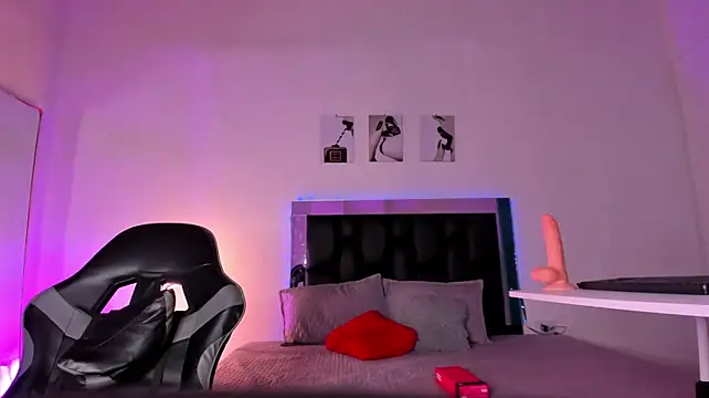 kittymonroe1 라이브 XXX 채팅