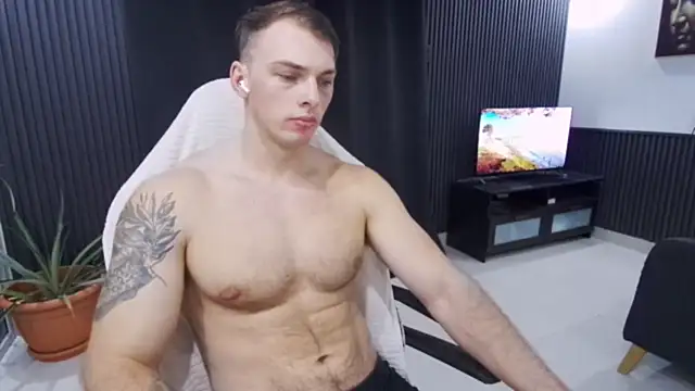 צ'אט XXX בשידור חי של YourHotGreg