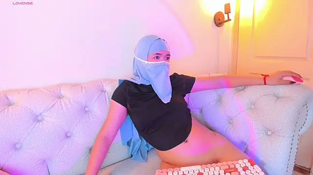 Živý XXX chat Aseel_thin