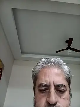 Show modela Abueloexhibicionista na web-kameri