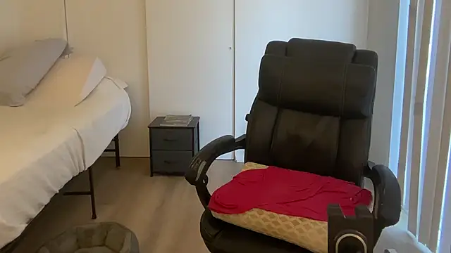 XXX chat uživo modela Drummajor