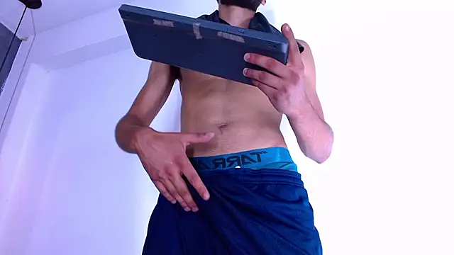 XXX chat uživo modela Liam_crox