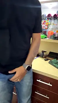 DihKasado webcam show