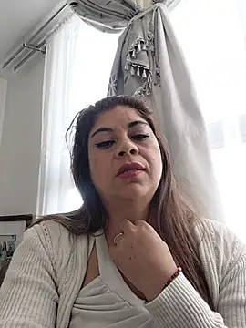 Laura-Hernandez's Live XXX Chat