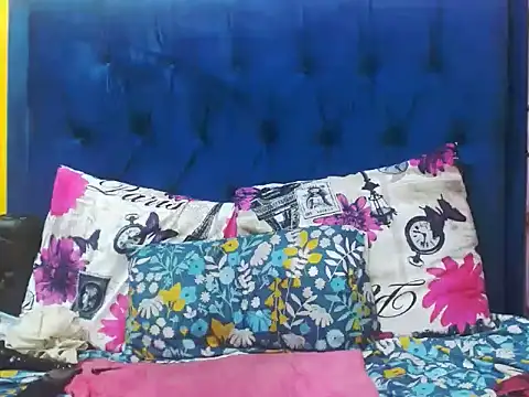 Chat XXX ao vivo de DarkCherryx