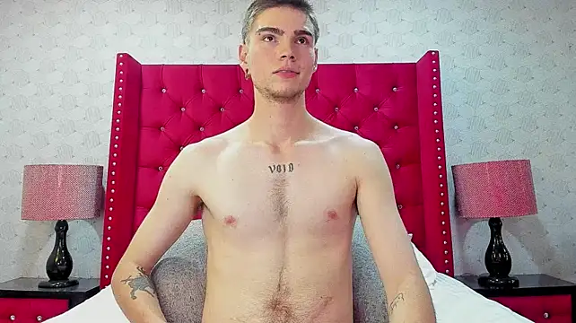 XXX chat uživo modela NickWild